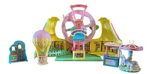 Vintage Fisher Price Loving Family Sweet Streets Country Fair With Accessories - Picture 1 of 5