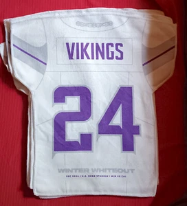 Minnesota Vikings Football Winter Whiteout Towel - Picture 1 of 1