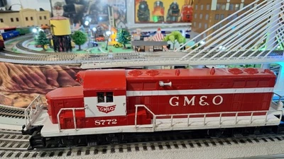 Vintage Lionel 6-8772 O Gauge  GP-20 GM & O  DIESEL LOCOMOTIVE #8772 TESTED - Image 1 of 4