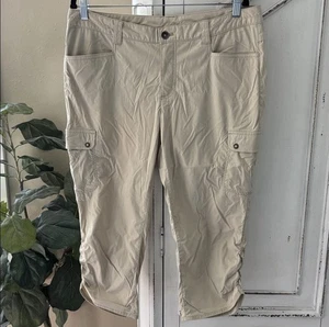 Eddie Bauer Womens Cargo Capri Pants, Size 12, Cream Nylon - Picture 1 of 8