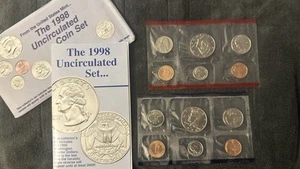 1998 US Mint Uncirculated Coin Set / Great Gift For Someone Born That Year! - Picture 1 of 1