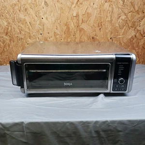 Ninja Foodi - Air fry, Air roast, Air broil, Bake, Bagel, Toast - Model SP100 - Picture 1 of 17