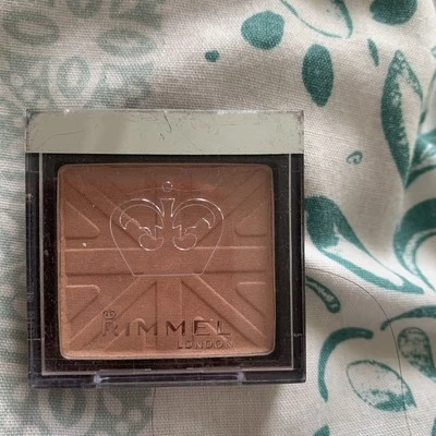 Rimmel Lasting Finish  Soft Colour Mono Blush Pink Rose 020 NEW - Image 1 of 2