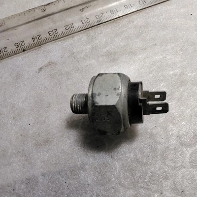 Genuine Lucas 34993 A Hydraulic Brake Light Switch. 1966.. Triumph MG Rover Etc - Image 1 of 4