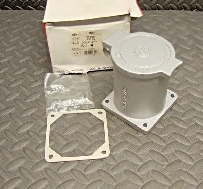 NUEVO Pass & Seymour 26420 toma de corriente 60 amperios 3 P 4 cables tierra 600 voltios buje de CA Foto 1 de 4