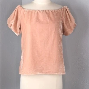 NWT Women's WAYF Faux Velvet Off The Shoulder Top Peach Small - Picture 1 of 6