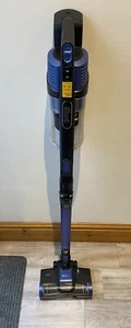 Shark Cordless IZ202UK 26 Vacuum cleaner excellent Condition - Picture 1 of 6