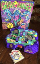 Grave Danger CompletePressman Dial-Of-Doom 1994 Zombie Mummy Skeleton board game