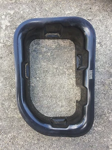 Volvo V70 D5 Sport (05/54) Heater Blower Fan Upper Surround - 30643491 - Picture 1 of 5
