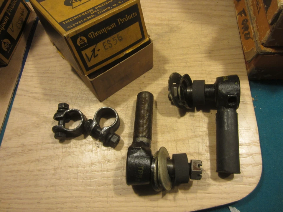 1933 - 1935 Reo and truck 1936 - 1937 Mack tie rods Thompson - Image 1 of 1