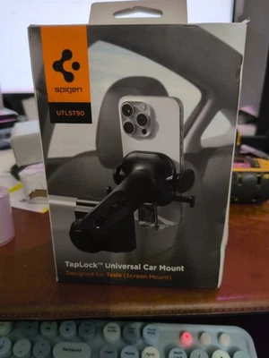 Spigen Car Mount Magfit for Magsafe Dashboard Car Mount, Open Box Excellent Cond - Image 1 of 3