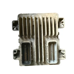 Módulo de control del motor Cadillac Escalade Chevrolet Avalanche Saturn Vue 09-10 OEM - Imagen 1 de 3