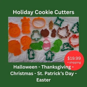 Vintage 1990s Holiday Cookie Cutter Lot – Wilton Hallmark Plastic Set - Picture 1 of 6