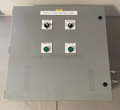 Saginaw Enviroline Junction J-Box SCE-202010ELJ - 20" x 20" x 10" - Image 1 of 4