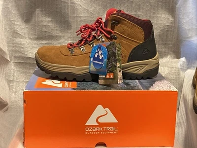 Botas de caminhada femininas Ozark Trail impermeáveis Stoneclad cor trigo tamanho 7 caminhada - Imagem 1 de 4
