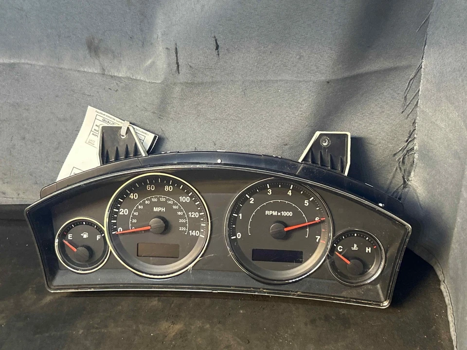 Fits 2008 JEEP GRAND CHEROKEE Speedometer (miles n/a) OEM:5172400AF Foto 1 de 4