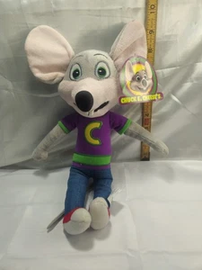 Juguete de peluche suave oficial Chuck E Cheese Collectors 13" con etiqueta - Imagen 1 de 4