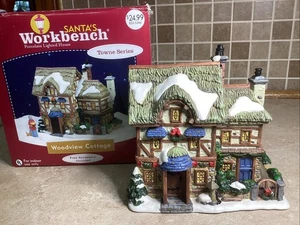 Santa's Workbench "Woodview Cottage" Towne Series 2006 W/ Light- Original Box - Picture 1 of 8