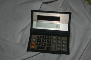 Casio Electronic Solar Calculator SL-100B 8-Digit - Picture 1 of 3