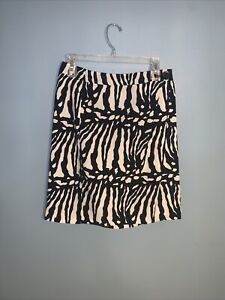 Womens Ann Taylor Silk Skirt Sz 2 Black White Zebra Print.