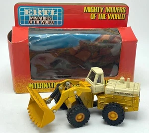 1/80 Scale ERTL MIGHTY MOVERS IH International Harvester Wheel Loader 560 #1850 - Picture 1 of 7