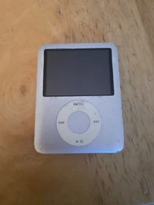 Apple 8GB Silver iPod Nano - A1236 for Parts Or Repair Only No Power - Picture 1 of 3