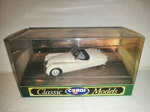 JAGUAR XK120 CABRIO REF.96040 CORGI SCALA 1/43 - Foto 1 di 1