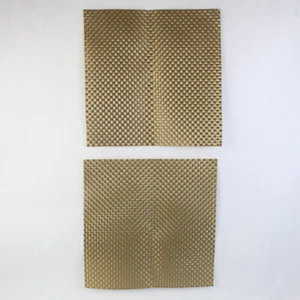 Set Of 2 Unbranded Gold Woven Square Plastic Placemats Decor 13" x 14" - Picture 1 of 5