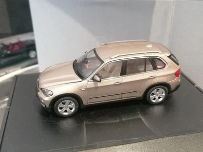 Autoart 1/43 BMW X5 4.8i Gold Metallic with Box Dealer Edition - Immagine 1 di 4
