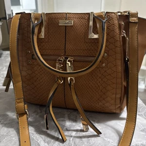 River island bag Tan Bag Shoulder Or Clutch - Picture 1 of 9