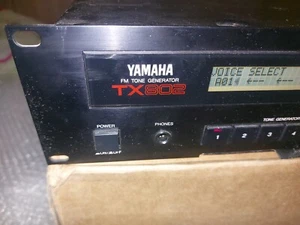 Yamaha TX 802 - Bild 1 von 8