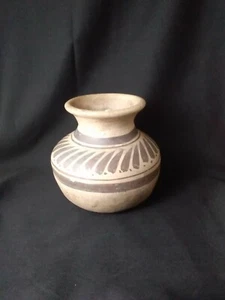 Vintage, Mexican Pottery, Hand Made Vase - Picture 1 of 6