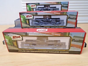 THREE Atlas HO TANK CARS Sid Richardson+Pyrofax+ACX200Metal Whls+Scale Cplrs MIB - Picture 1 of 8