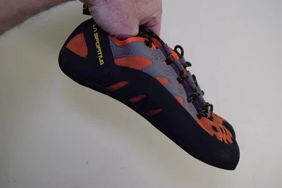 La Sportiva Tarantulace climbing shoes MENS US 9.5 EU 42.5 flame orange black - Image 1 of 4