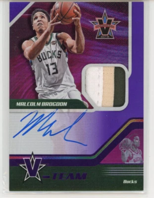 Malcolm Brogdon 2017-18 Panini Vanguard AUTO PATCH V-Team /25 On Card/Game-Used - Image 1 of 2