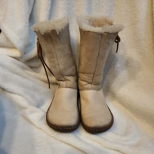 boc BORN TAN SUEDE WINTER SHEARLING LINED BOOTS WMS SZ 6 5016 - Picture 1 of 8