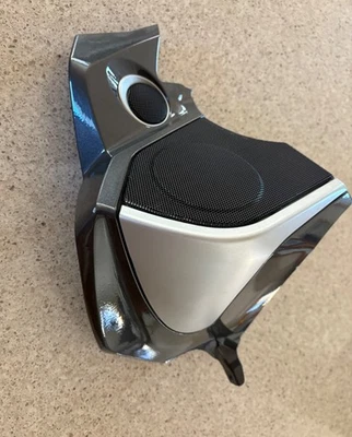 ** Cubierta de rejilla de altavoz negro brillante BMW K1600 GT GTL B GA * IZQUIERDA ** Foto 1 de 4