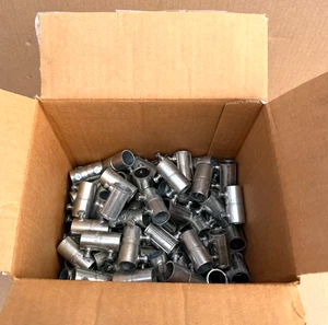 195 Pcs EMT Couplings Connectors 1/2" - Picture 1 of 7