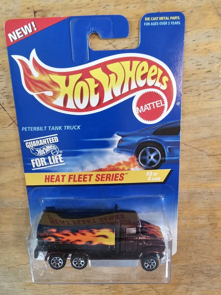 Hot Wheels PETERBILT TANK TRUCK, Purple; 1997 Heat Fleet Series 3/4, # 539 - Image 1 of 4