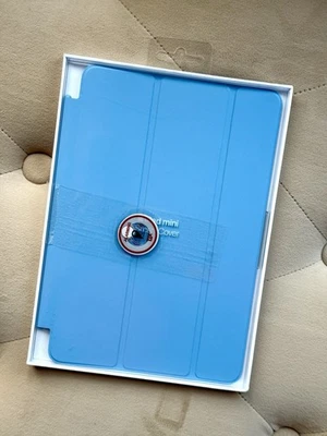 NEW Genuine Apple iPad Mini 5th Gen & iPad mini 4th Smart Cover-Cornflower(Blue) - Image 1 of 2
