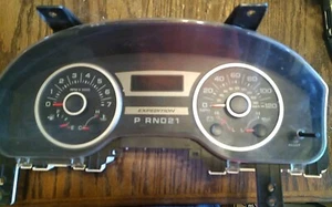 2005 Dash Cluster For Expedition 5.4 - Picture 1 of 4