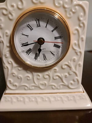 Reloj Escritorio Porcelana Marvin's  Foto 1 de 4