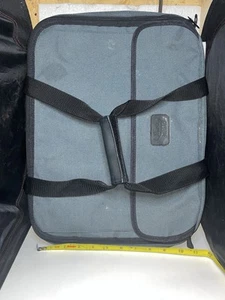 Vintage Blue and Black Pyrex Portable Carry Bag for Large Casserole Dish Kitchen - Picture 1 of 6