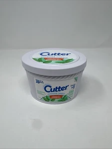 Cutter Citronella & Cornmint Outdoor Use Candle, 11 oz, Soy Wax 20 Hour Burn - Picture 1 of 7