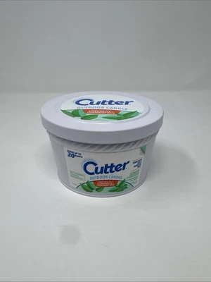 Cutter Citronella & Cornmint Outdoor Use Candle, 11 oz, Soy Wax 20 Hour Burn - Image 1 of 4