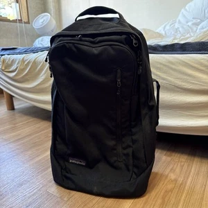 Patagonia MLC WHEELIE 3way Carry-On Backpack Travel Bag Black Discontinued Rare - Picture 1 of 12