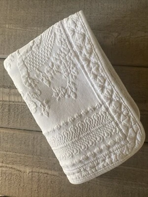 Historic Charleston Foundation Standard Sham Matelassé  Foto 1 de 4