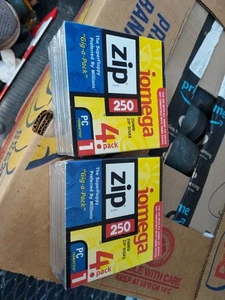 Iomega Zip 250 Disks -2 NEW 4 Packs (PC Formatted) SEALED - Photo 1/5