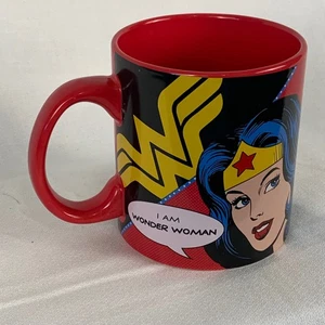 TAZA DE CAFÉ DE CERÁMICA WONDER WOMAN 20 OZ S18 2018 DC COMICS ¡NUEVA! - Imagen 1 de 4