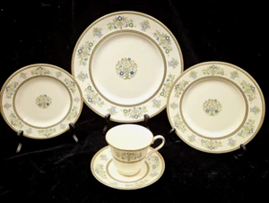 Minton HENLEY 5pc Place Setting Dinner Salad Bread Plate Cup Saucer *7 AVAILABLE - Picture 1 of 11